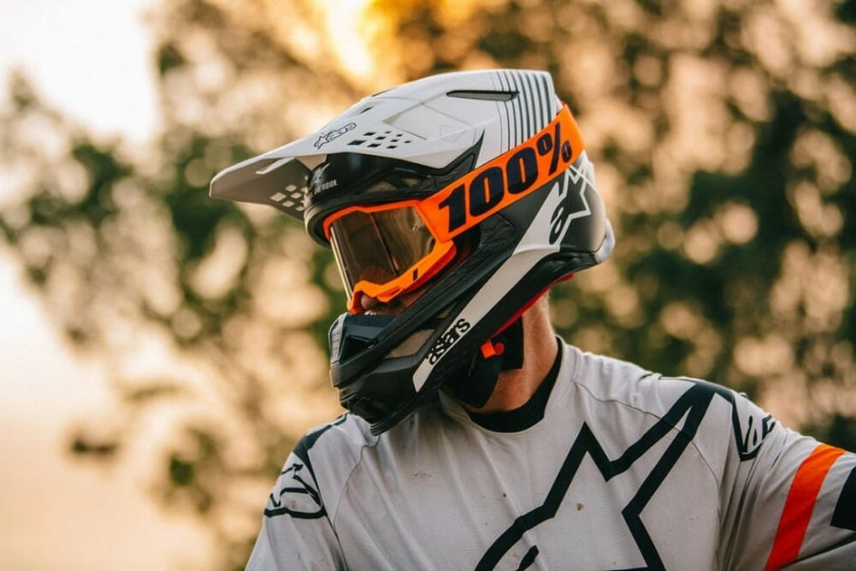 Dirt bike goggles and gloves outlet