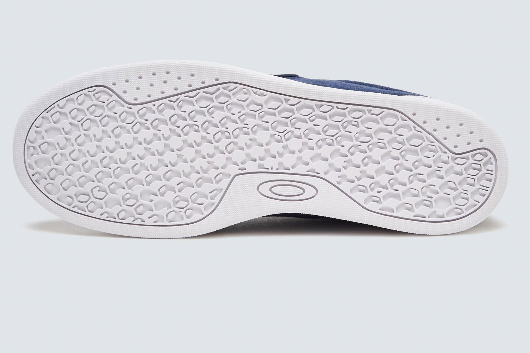 Oakley canvas 2025 flyer sneaker